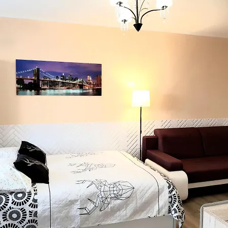 Glamour Downtown Balcony Apartment Krakow