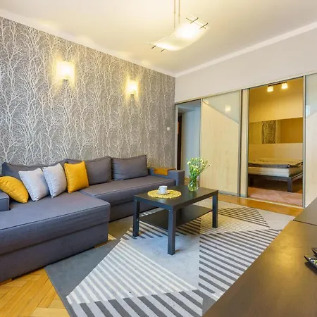Studencka Street Apartment