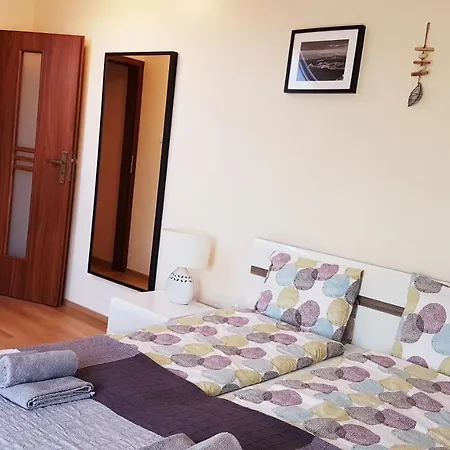 Inez Apartment *