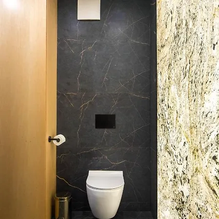 Apartamento Jacuzzi Main Square
