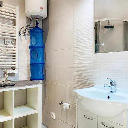 Next To Wawel Castle, Vistula River & Old Town Cracow Apartment *