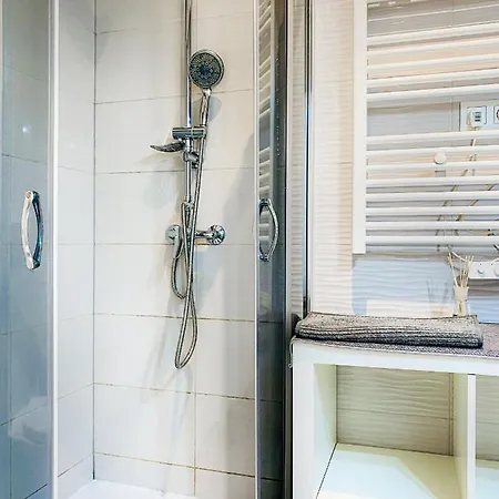 Next To Wawel Castle, Vistula River & Old Town Cracow Apartment *