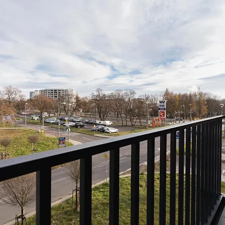 Apartment Lotniczowka By Renters Prestige Krakow