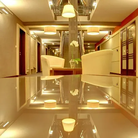 & Zakrzowek Aparthotel 4*
