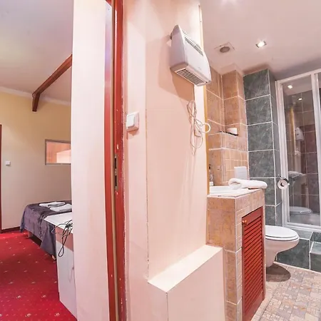 Aparthotel La Fontaine 2*