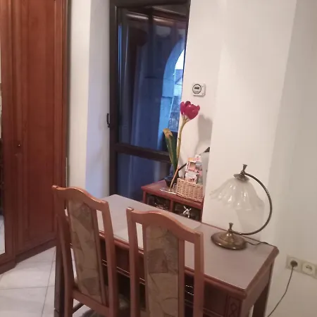 Kwatera prywatna Pokój W Domu Z Dużym Ogrodem Kraków