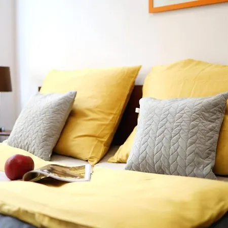 Batorego Cosy Apartment *