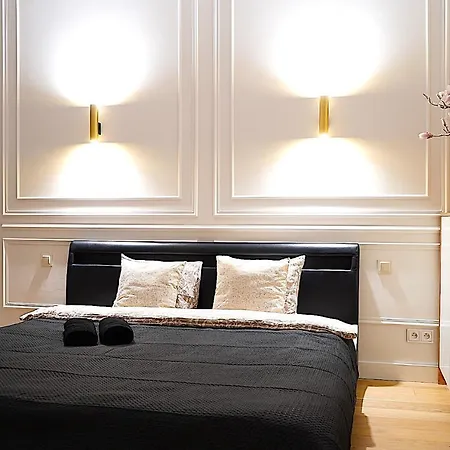 Magical Jacuzzi Apartment Krakow