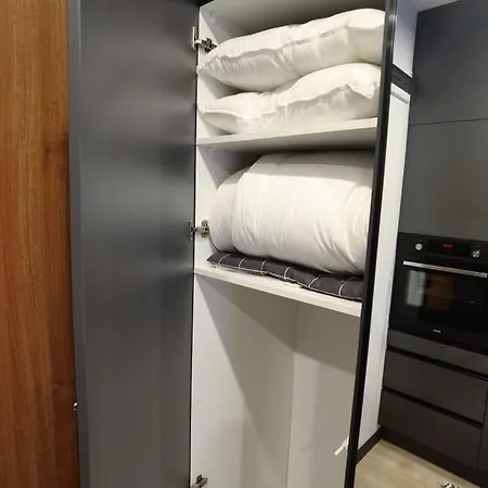Klimatyczne Mieszkanie W Sercu Starego Podgorza Apartment