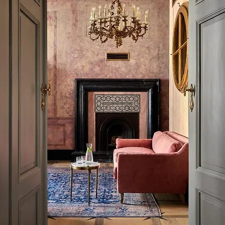 H15 Luxury Palace - Destigo Hotel