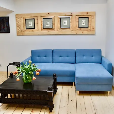 Krib Apartment *