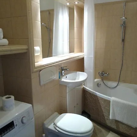 Apartament Bratyslawska Apartment