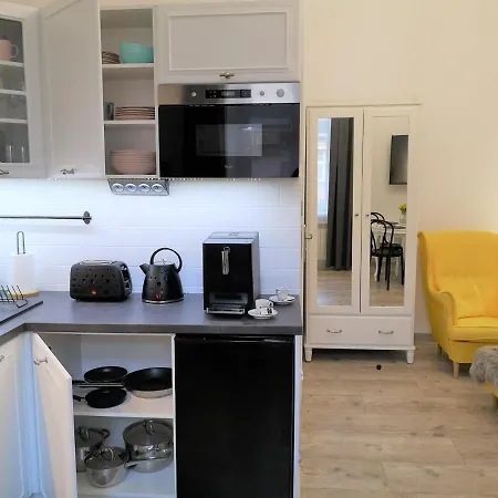 Apartment Zamstudio Zamenhofa 4 *