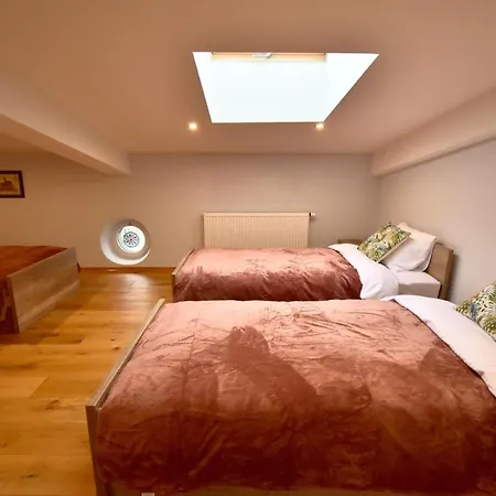 Apartment Krib
