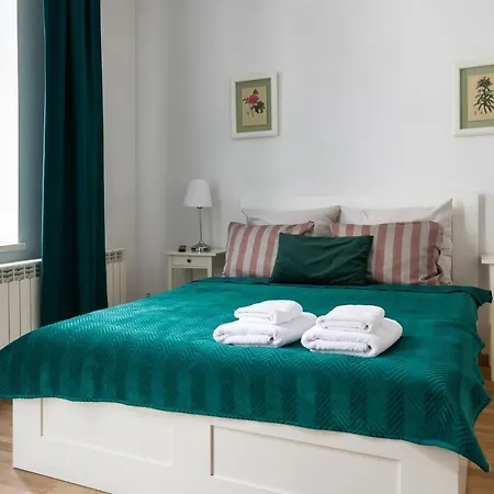 Lubicz Next To Main Station Netflix Cracovia
