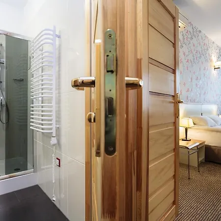 Aparthotel Kracow 3*