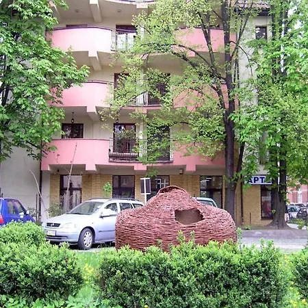 Apartament Trinity *