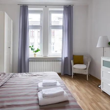 Lubicz Next To Main Station Netflix Apartamento