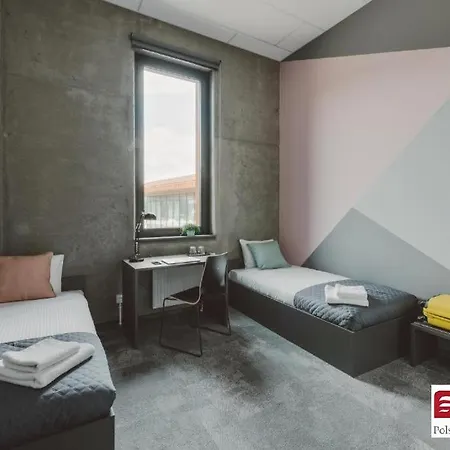 17 Aparthotel 3*