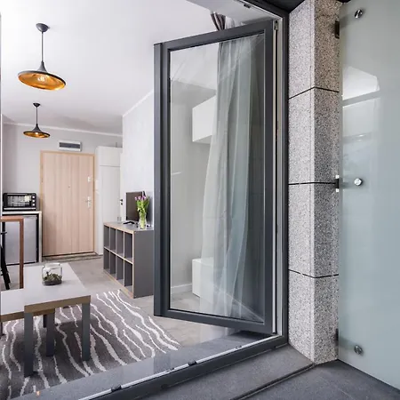 Cozy Slusarska Apartamento