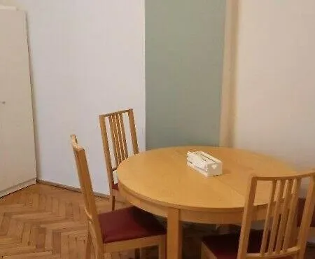 Florianska Newtown Apartment Krakow