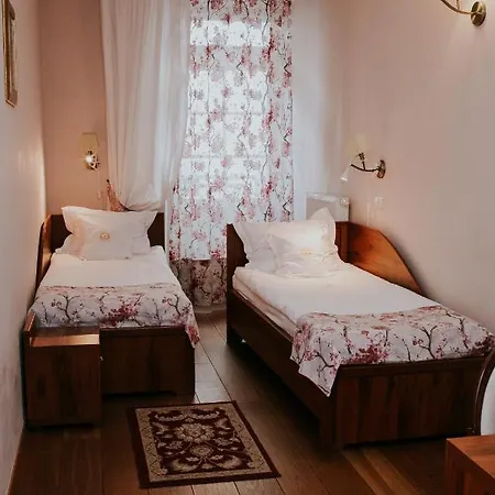 Grodzka 21 3* Krakow