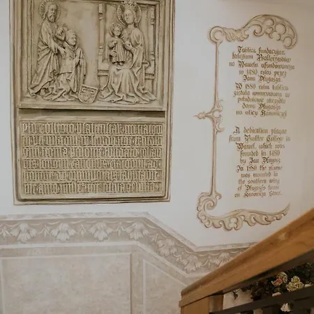 Aparthotel Grodzka 21 3*