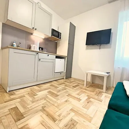 Apartment Bob *