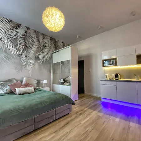 Bialy Z Jacuzzi Krakow