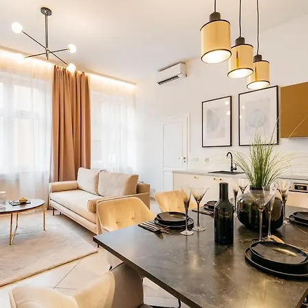 Crystal House - Loftaffair Collection Apartament *
