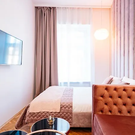 Crystal House - Loftaffair Collection Apartament *