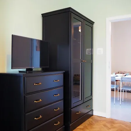 Wawelove Kossak Apt 1 Min To Royal Wawel Castle! Free Parking * Krakow