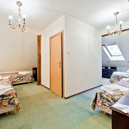 Miodosytnia Lejlighedshotel 3*