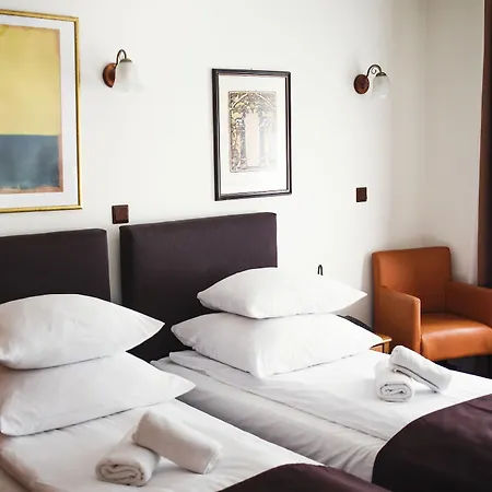 Eden 3* Krakow