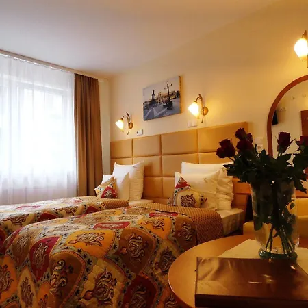 Aparthotel Adler