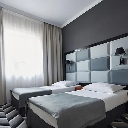 Otel Apis