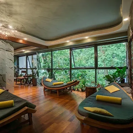 Hotel Farmona Business & 3*