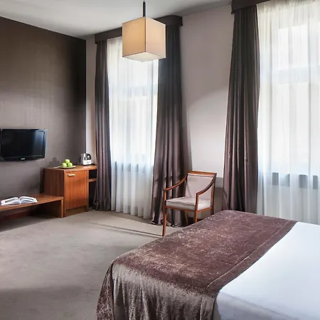 Unicus Old Town - Destigo Otel 4*