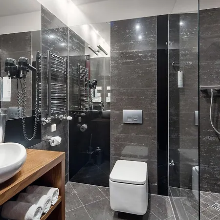 Unicus Old Town - Destigo 4*