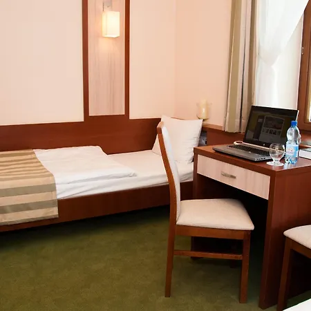 Hotel Domus Mater