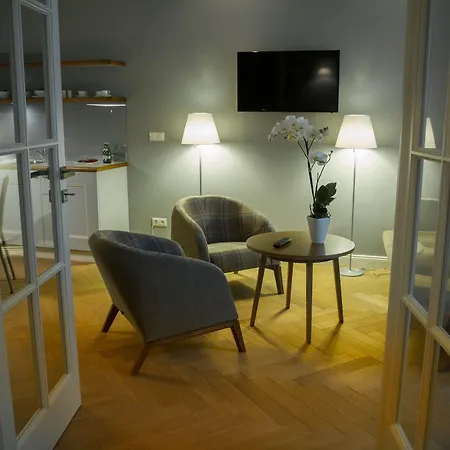Aparthotel Bracka 6 4*