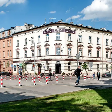 Station Aparthotel