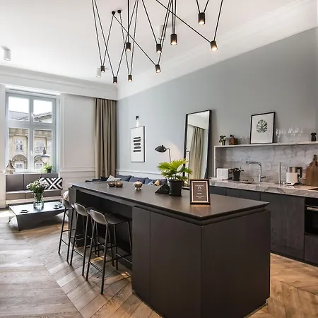 Aparthotel Stradom 15