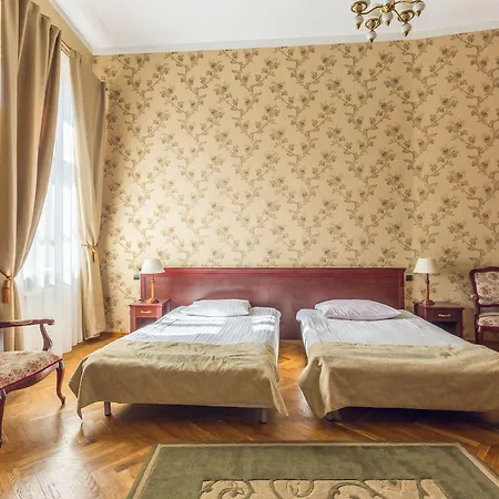 Royal 3* Krakow