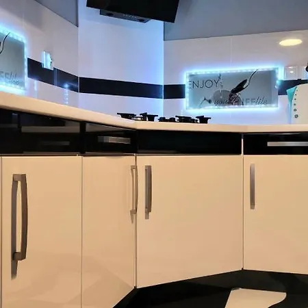 Luxury Oasis Srodmiescie Downtown 3 Os * Krakow