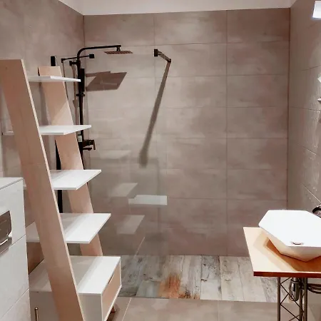 Designomania - Grzegorzecka 69 D Apartment