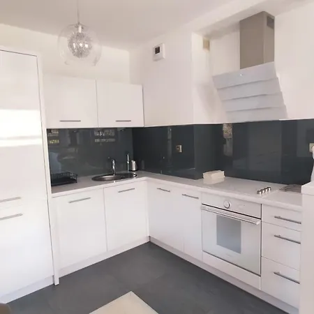 Lokietka 8b By Homeprime Apartment *