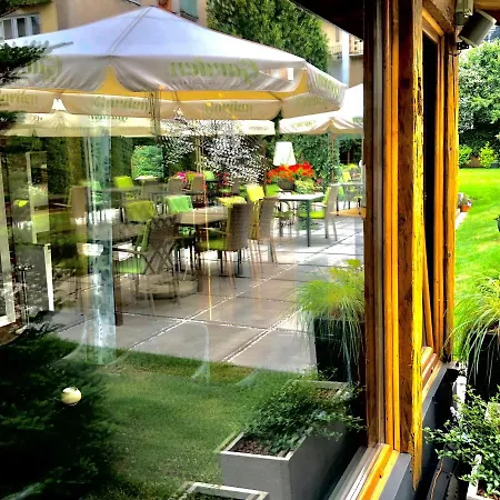 Aparthotel Art & Garden Krakov
