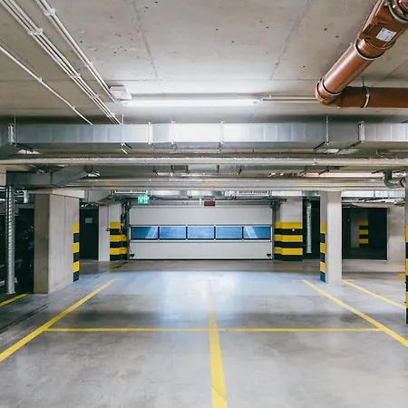 Apartamento Arcade Old Town With Free Parking