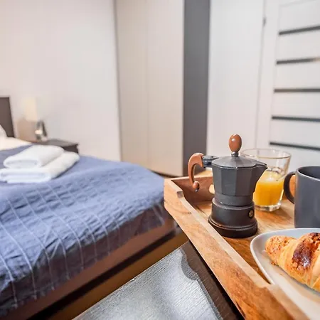 Apartament Floriańska 24 *